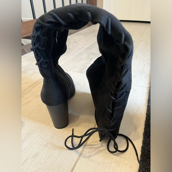 Black Size 9 Tall Lace Up Back Boots - Picture 3 of 5